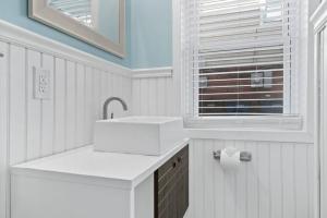 Gammys Beach Bungalow