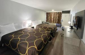 Queen Room with Two Queen Beds - Non-Smoking room in Super 8 by Wyndham Pigeon Forge Downtown