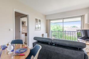 Appartements Superb apartment with balcony very close to the beach - Cabourg - Welkeys : photos des chambres