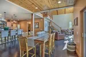 The Zen Playhouse with Lake Arrowhead Access!