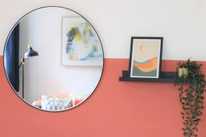 Thesiger Court Apartments - Free Private Parking - by Property Promise