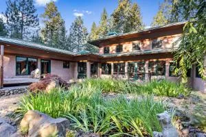 Selby Knoll Main House - Saint Maries