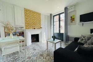 Appartements Charming apartment in the center of a small wine village : photos des chambres