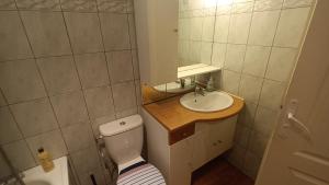 B&B / Chambres d'hotes CHEZ PIERRE : Appartement 1 Chambre