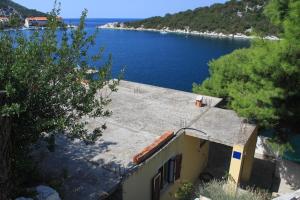 Apartments by the sea Zaklopatica, Lastovo - 8347