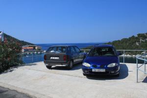 Apartments by the sea Zaklopatica, Lastovo - 8347