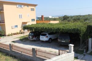 Apartments by the sea Kraj, Pasman - 333