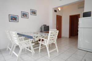 Apartments by the sea Pasadur, Lastovo - 8386