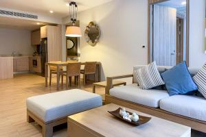 Baan Mai Khao - 2 Bedroom Luxury Condo - Direct Pool & Beach Access