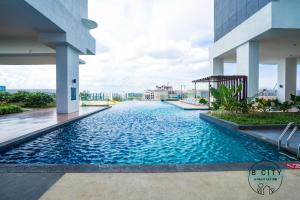 Mid Valley Southkey Mosaic by RR JBcity