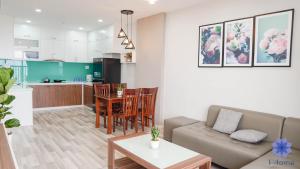 HOME, Apartments for rent in Orchard Park View building wFree Gym&Pool