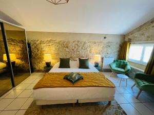 B&B / Chambres d'hotes La Bastide des Bourguets Adults Only, Mont Ventoux : photos des chambres