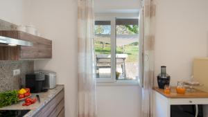 VILLA CRISTINA 3, Emma Villas