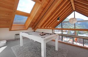 Chalets Chalet Sno Lodge : photos des chambres