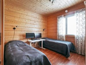 Holiday Home Aapeli iso by Interhome