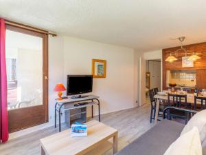 Apartment Les Tommeuses - Val Claret-9 by Interhome