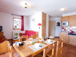 Appartements Apartment Rochebrune-4 by Interhome : photos des chambres
