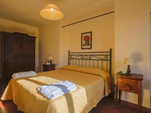 Apartment Campiglia-1 by Interhome