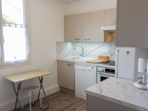 Appartements Apartment L'Ocean by Interhome : photos des chambres