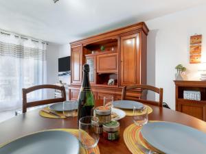 Apartment La Chênaie-4 by Interhome