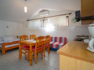 Apartment Ivka - apt-3 by Interhome 