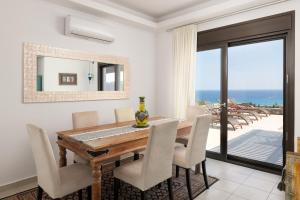 Villa Athena with Private Pool and Seaview