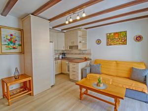 Apartment Damara V by Interhome