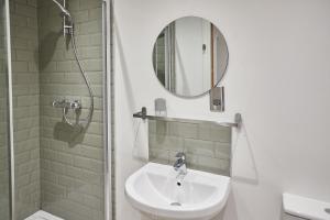 Host & Stay - High Street Apartments