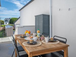 Appartements Apartment Le Clos Moguer-2 by Interhome : photos des chambres