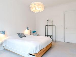 Apartment Lécluse-2 by Interhome