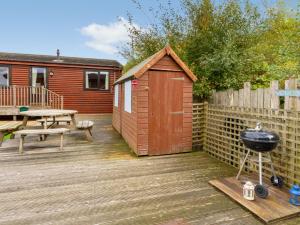 Chalet Lodge 9 by Interhome