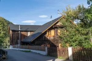 Chalet Schmelz Huette mit Sauna und Garten - Söbriach