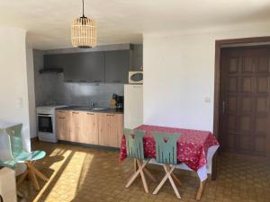 Appartements Location appartement 4 couchages en rez de jardin : photos des chambres