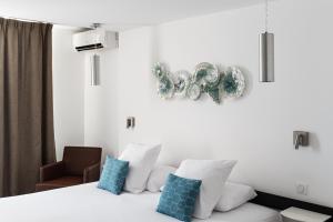 Hotels Hotel Cote Thalasso : photos des chambres