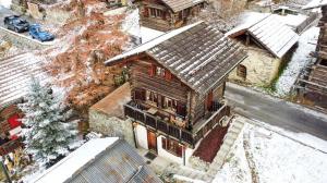 Chalet Bella Vouarda. Cosy traditional alpine stay