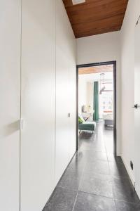 Riverview Studio in Historical Heart of Antwerp