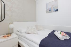 Warszawa Śródmieście Bonifraterska Apartments by Noclegi Renters