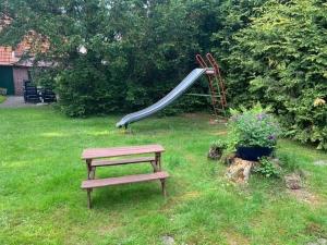 Ferienwohnung Kastanienhof, 35165