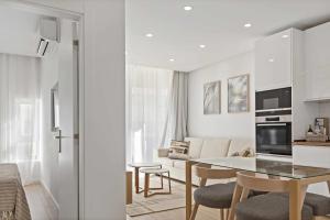 Timeless Sea II Apartment - 4hvězdičkové hotely ve městě Armação de Pêra