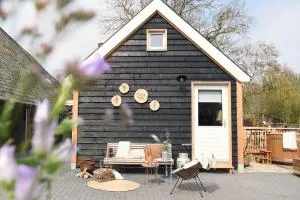 Smuk Huske - Rotstergaast