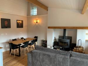 Maisons de vacances Gites de Verger, stylish self catering cottages in Sos : photos des chambres