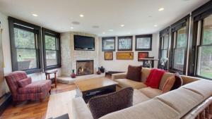 Ski In, Ski Out, 3 Bedroom Luxury Residence On Fanny Hill In Snowmass Village
