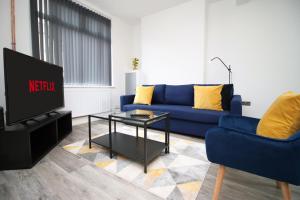 3-Bed Townhouse - Central, Free parking