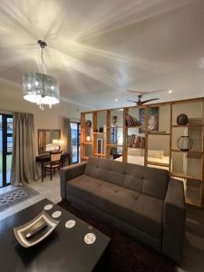 28 on Symonds Luxstudio 1