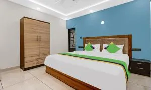 Treebo Pushpak Service Apartment - Piravam
