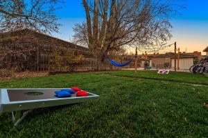Ultimate Chill Zone, BBQ, Bikes, Pet Friendly!!