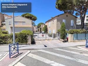 Sympathique studio en Rez de jardin dans résidence