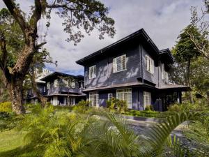 The Henry Hotel Manila