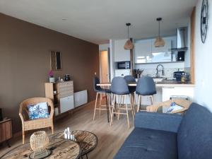 Appartements SUPERBE APPARTEMENT REFAIT A NEUF avec garage : photos des chambres