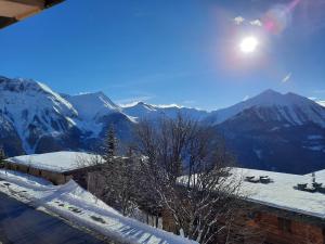 Appartements SUPERBE APPARTEMENT REFAIT A NEUF avec garage : photos des chambres